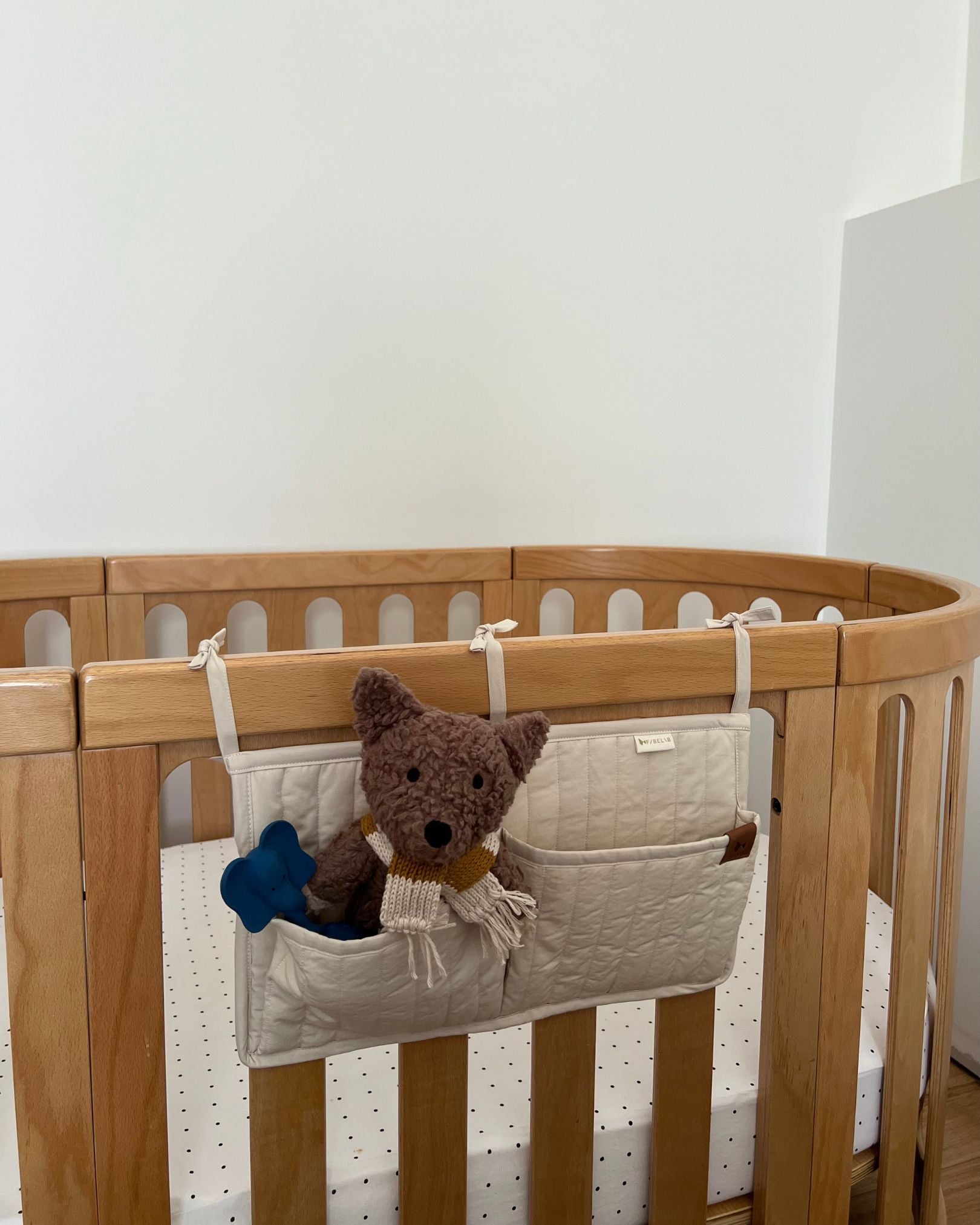 Crib Pocket | Oatmilk