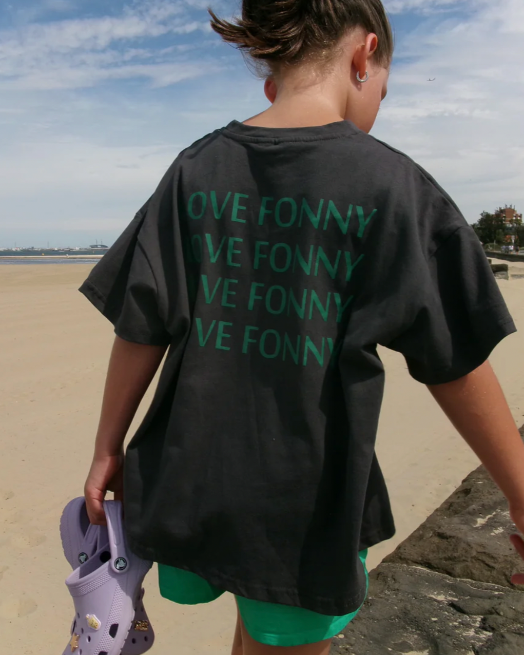 Love Fonny Tee | Charcoal